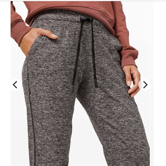 Lululemon - sz 10 - Ready to Rulu Fleece Jogger in Heathered Black, Excellent - Picture 10 of 13